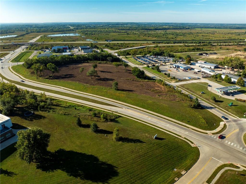 2900 & 2905 Haskell Lane