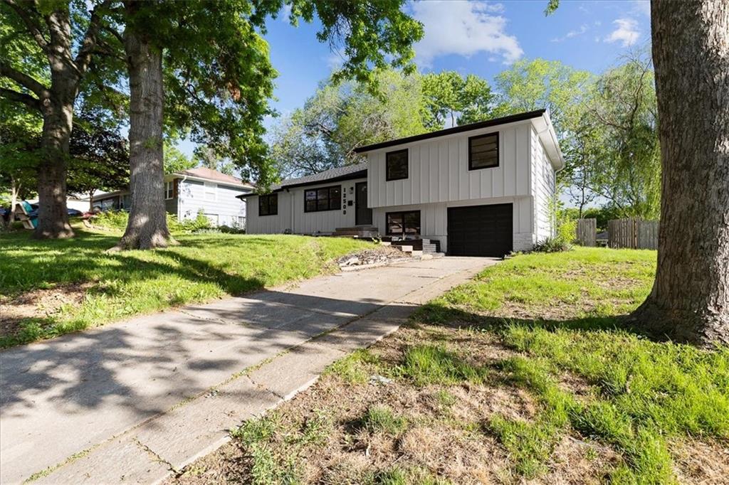 12500 E 52nd Terrace