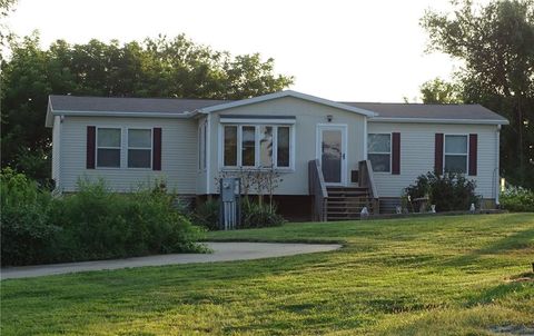 15915 Eisenhower Road Leavenworth KS 66048