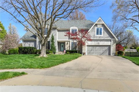 4823 W 90th Street Prairie Village KS 66207