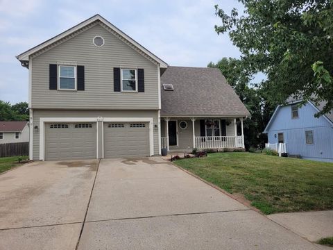 8016 N Flora Avenue Kansas City MO 64118