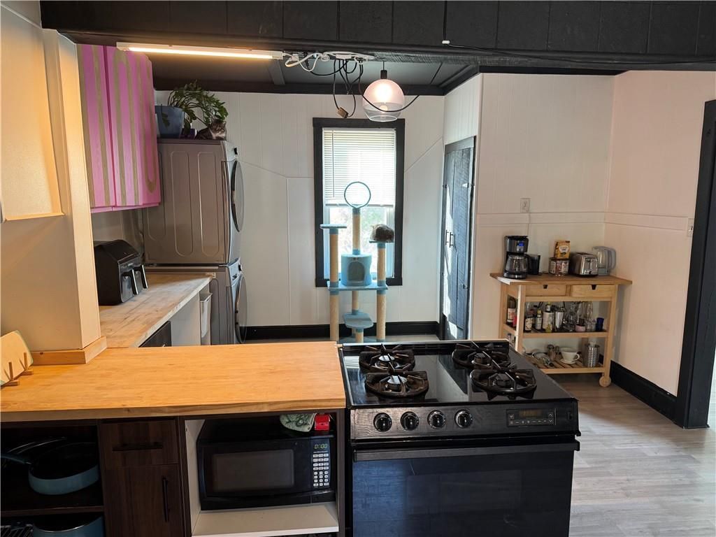 Photo of 81 N Mill Street, Kansas City, KS 66101 (MLS # 2607990)