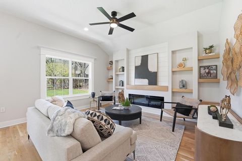 MLS: 2612946