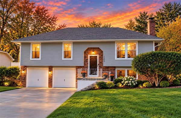7309 NW 78TH ST, KANSAS CITY, MO 64152 - Image ffc2a132cf2ded5b84bbd31e7638fec7/3713110168