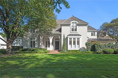 11721 Manor Road Leawood KS 66211