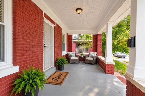 Photo of 3238 Wabash Avenue, Kansas City, MO 64109 (MLS # 2647365)