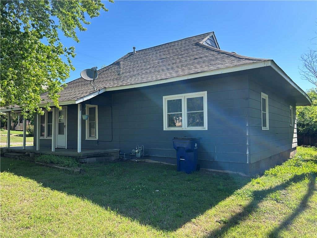 Photo of 514 Dwarf Street, Sedan, KS 67361 (MLS # 2623740)