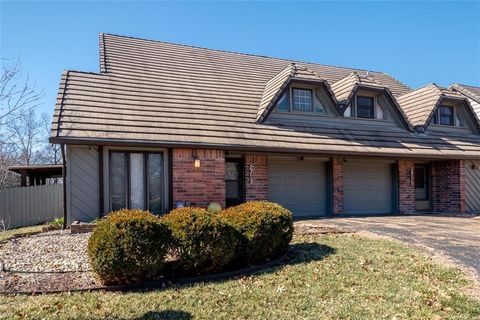 2713 W 24th Terrace Lawrence KS 66047