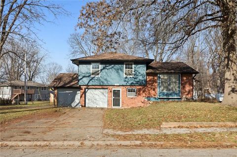 506 S Adams Street, Raymore, MO 64083 - MLS#: 2592996
