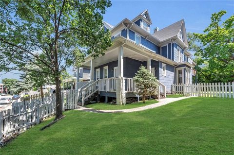 2745 Holmes Street Kansas City MO 64109