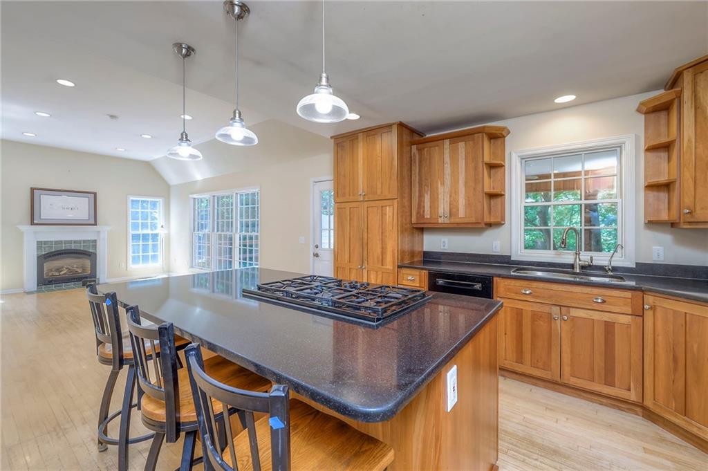 807 W 98th Street