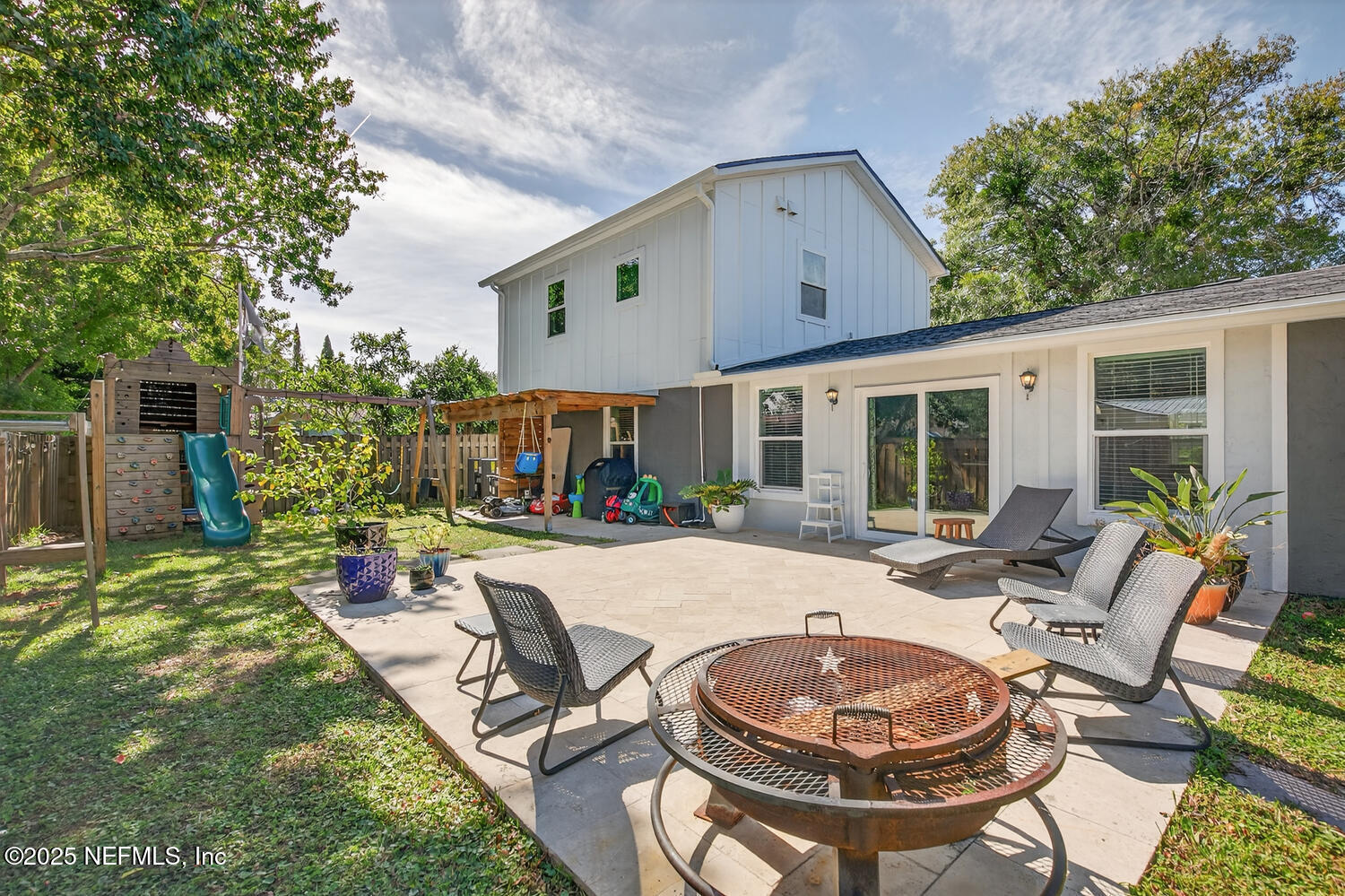 214 DELTONA Boulevard