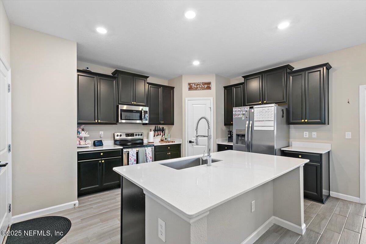 2899 CROSSFIELD Drive