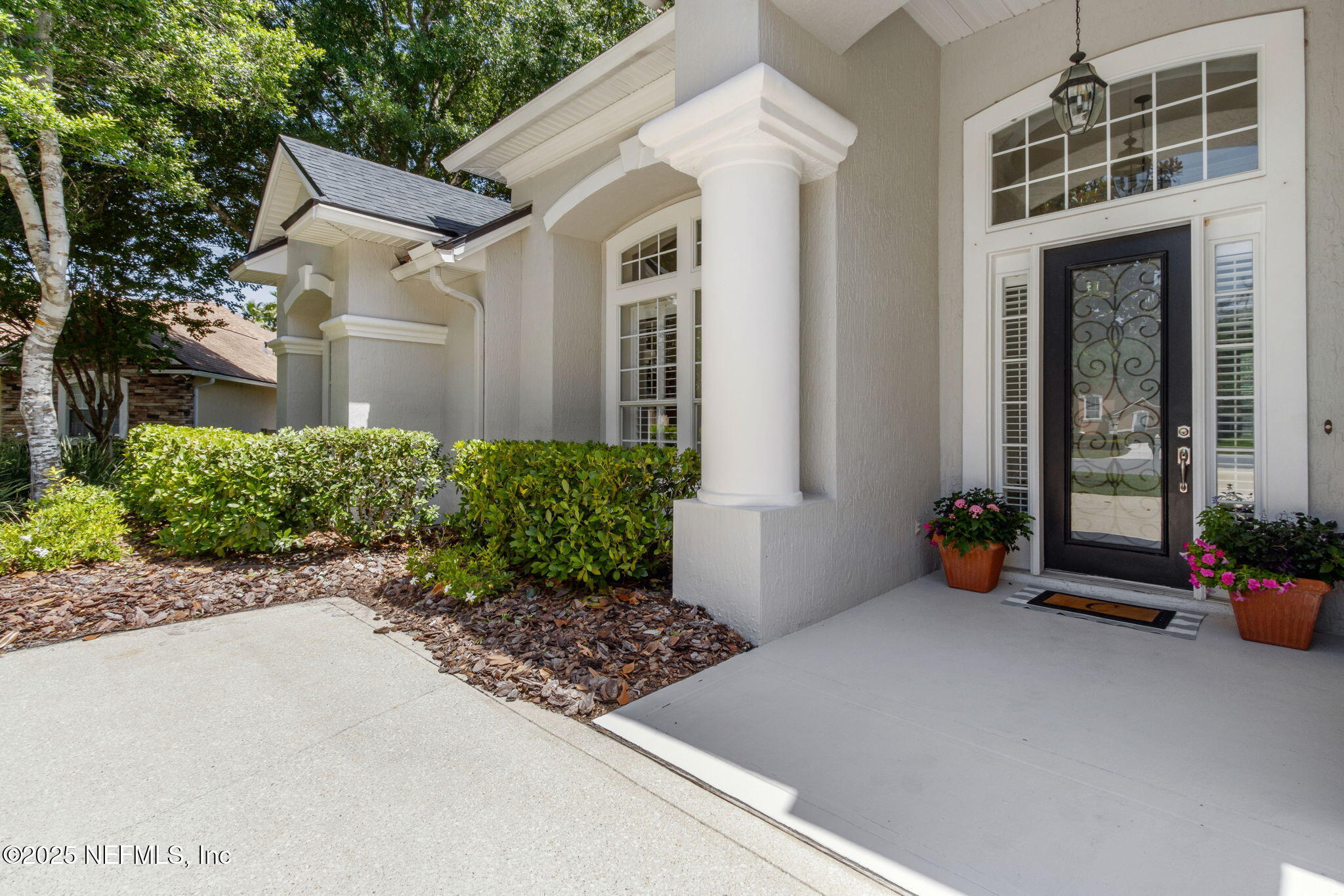 724 PINEY Place