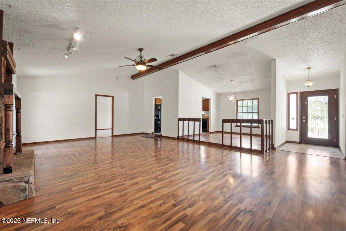 641 WATER OAK Lane