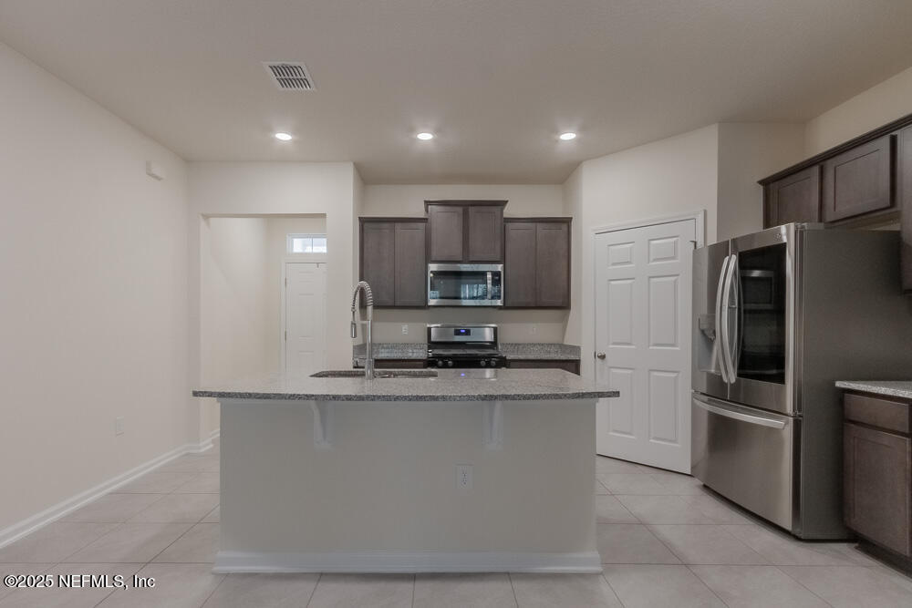 97 COASTLINE Way