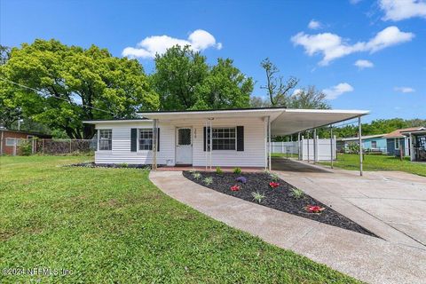 Single Family Residence in Jacksonville FL 3619 ROSETREE Drive.jpg
