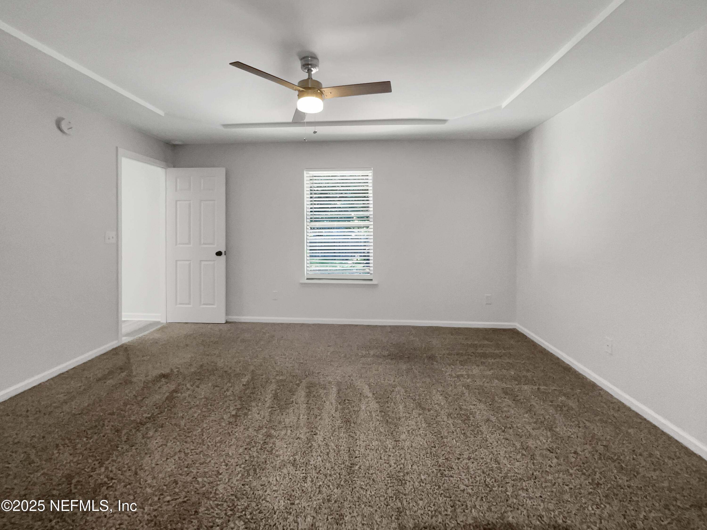 8549 STAR LEAF Road N