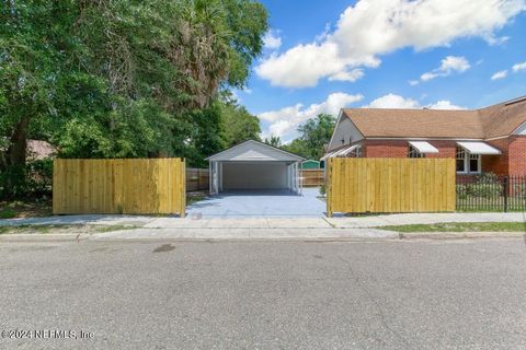 A home in Jacksonville