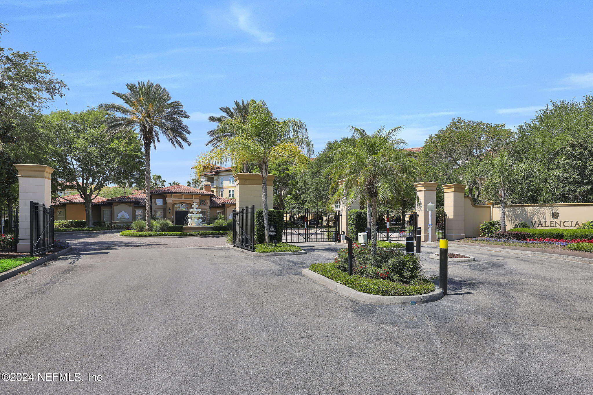 4300 S BEACH Parkway 2209