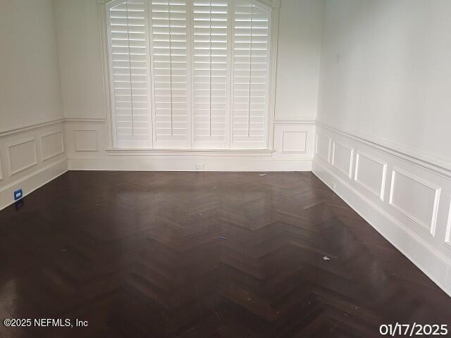 100 PALM FOREST Place