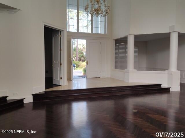 100 PALM FOREST Place