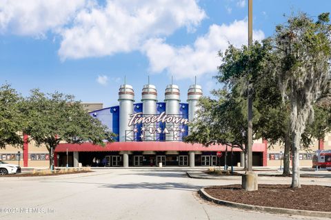 A home in Jacksonville