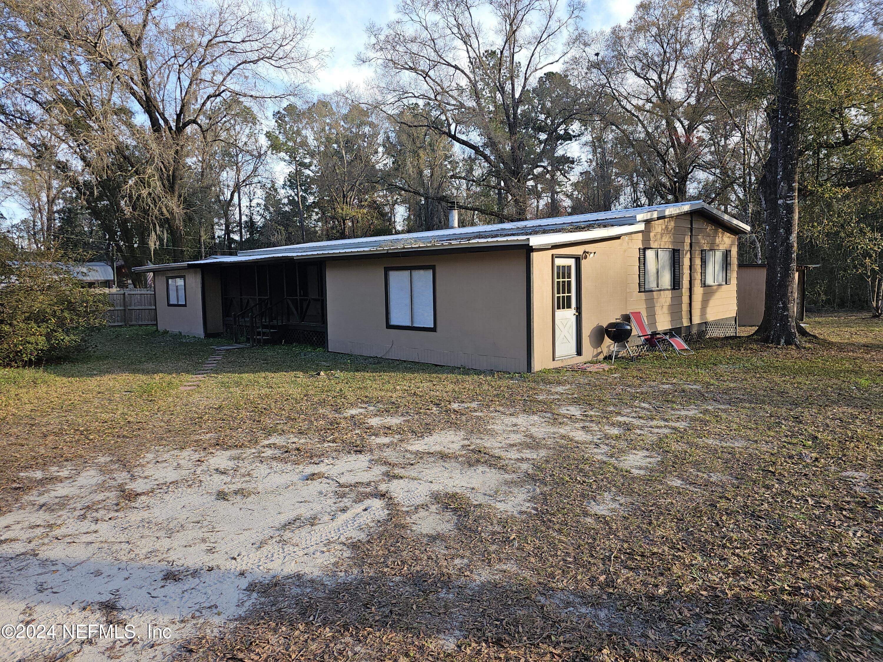 5794/5806 WOODLAWN CEMETERY Road