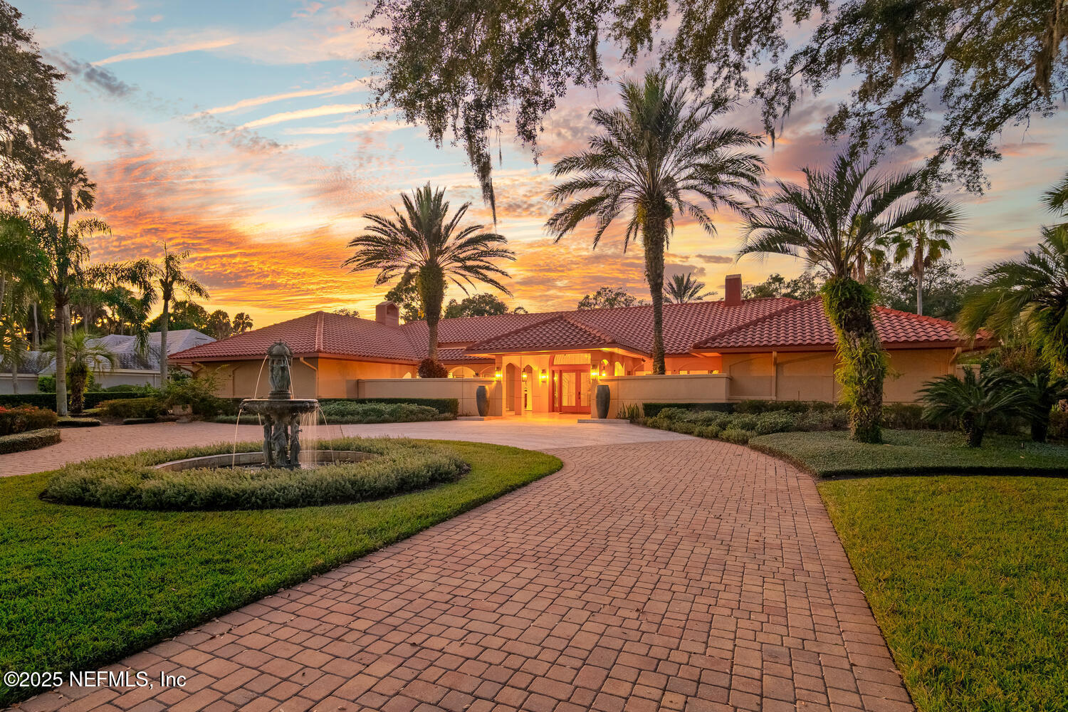 149 TWELVE OAKS Lane