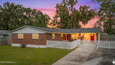 491 CLERMONT Avenue S Orange Park FL 32073