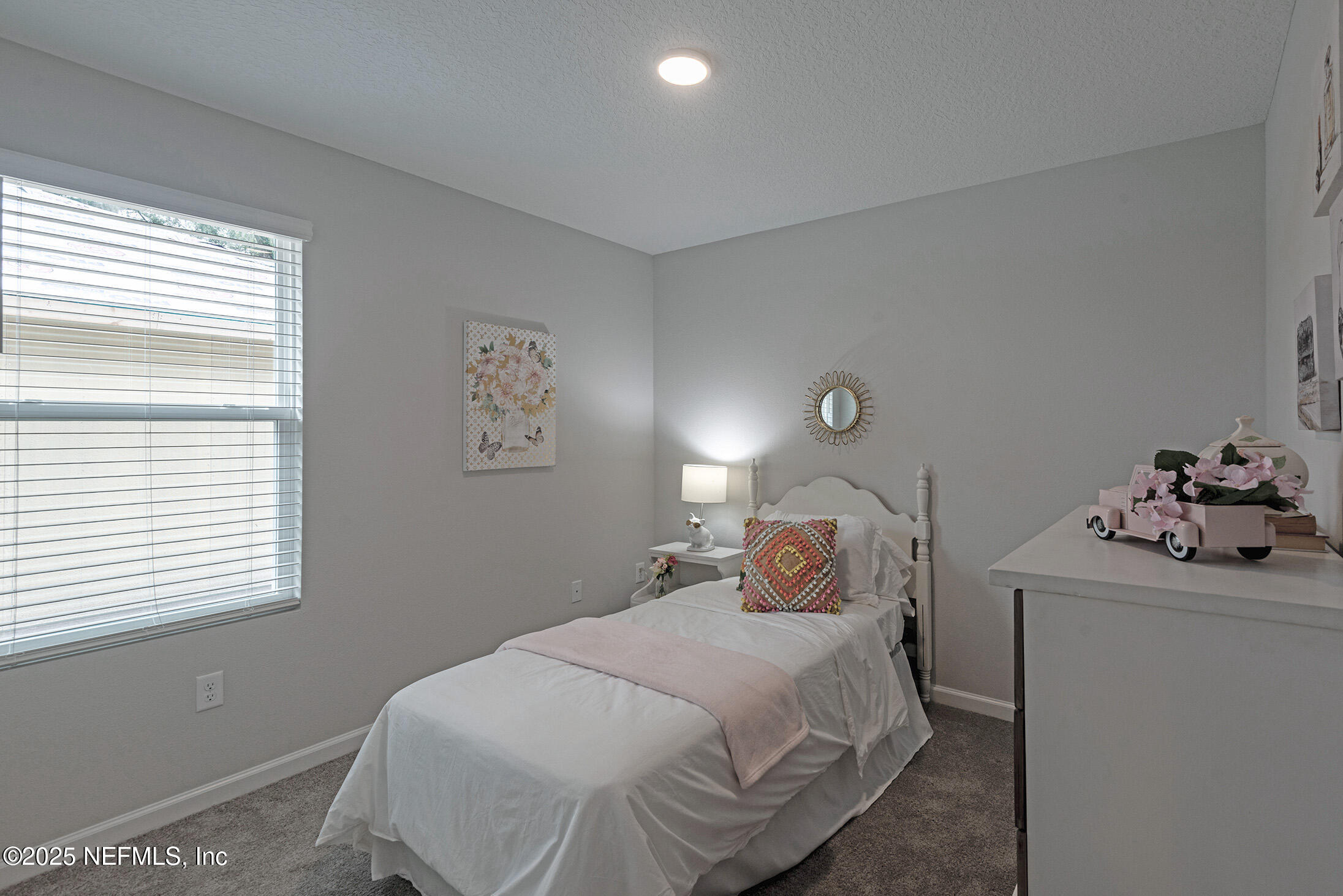 8695 CRYSTALLINE Lane