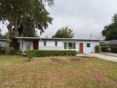 6332 BADNUR Drive Jacksonville FL 32210