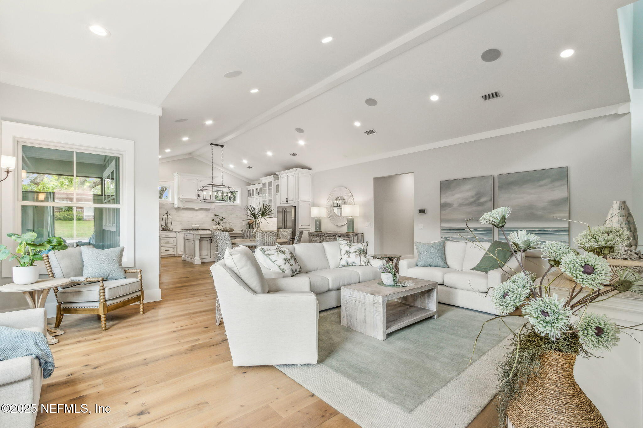 22 N 17TH Street