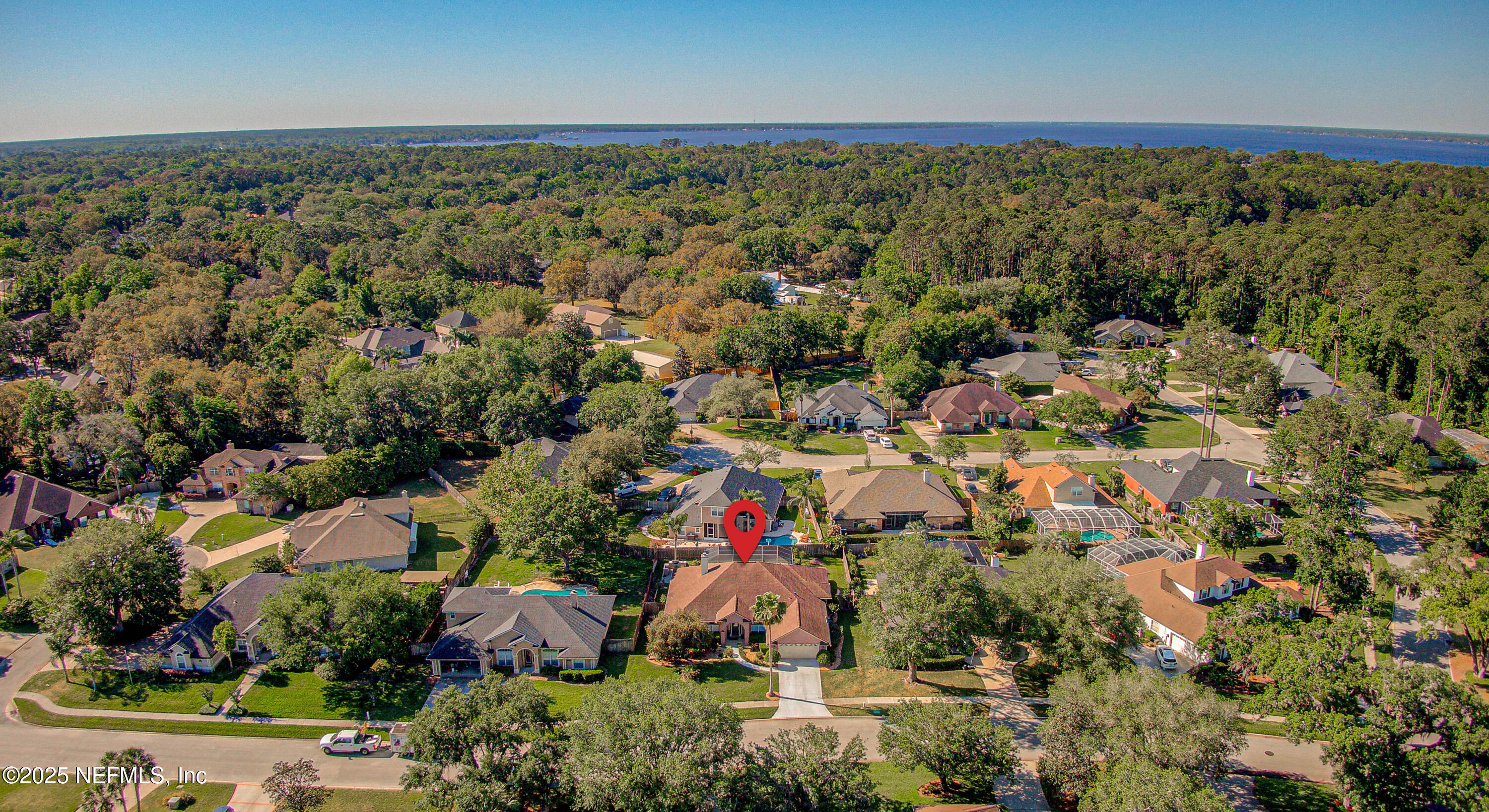1764 RISING OAKS Drive