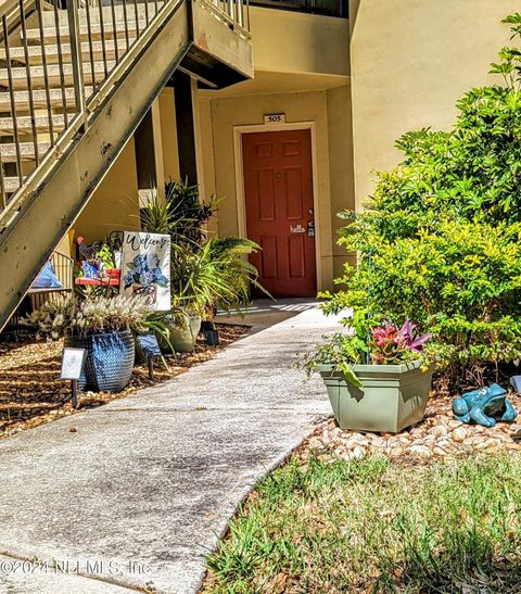 A home in Jacksonville