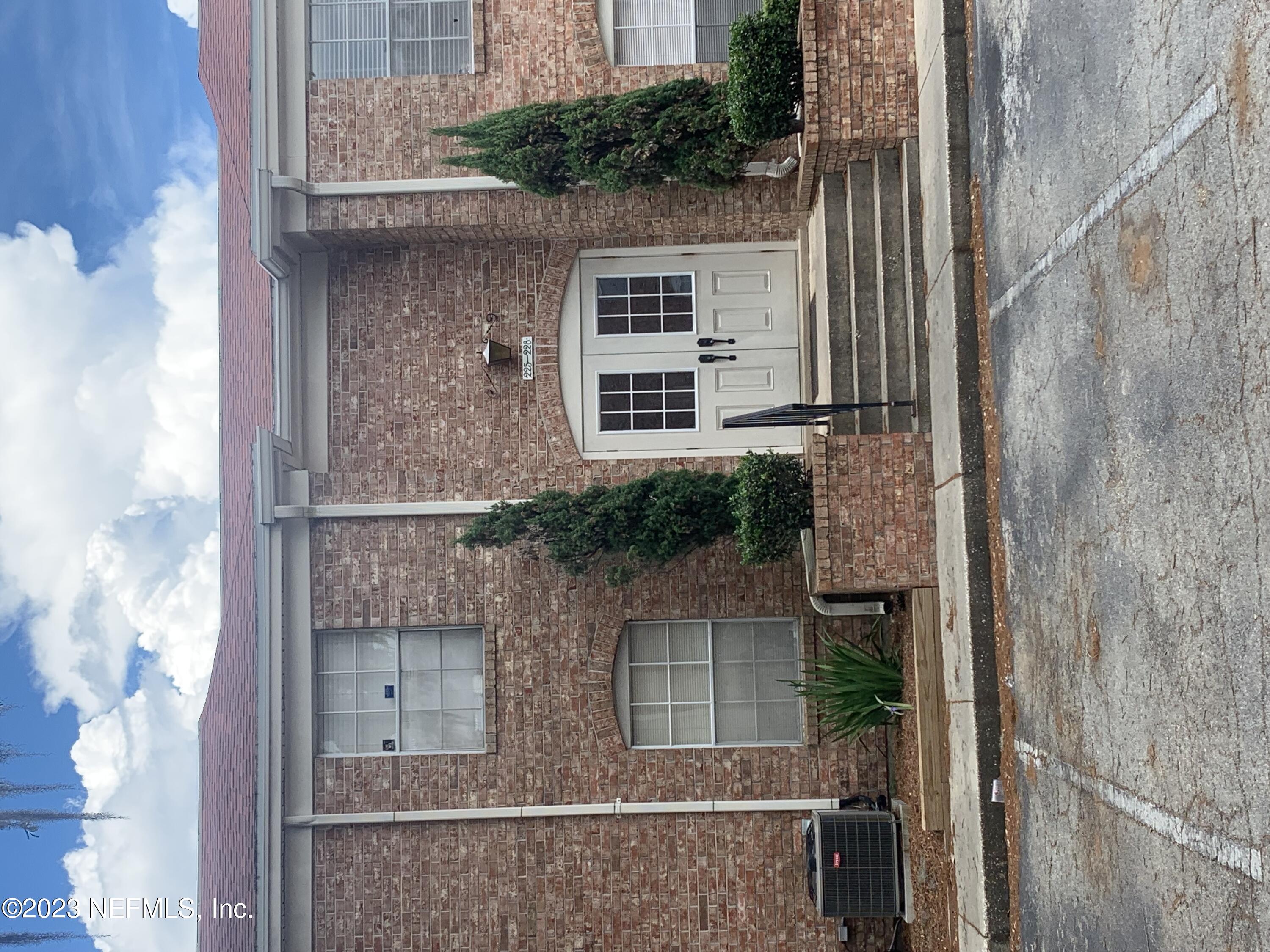 Jacksonville, FL home for sale located at 5201 Atlantic Boulevard Unit 193, Jacksonville, FL 32207