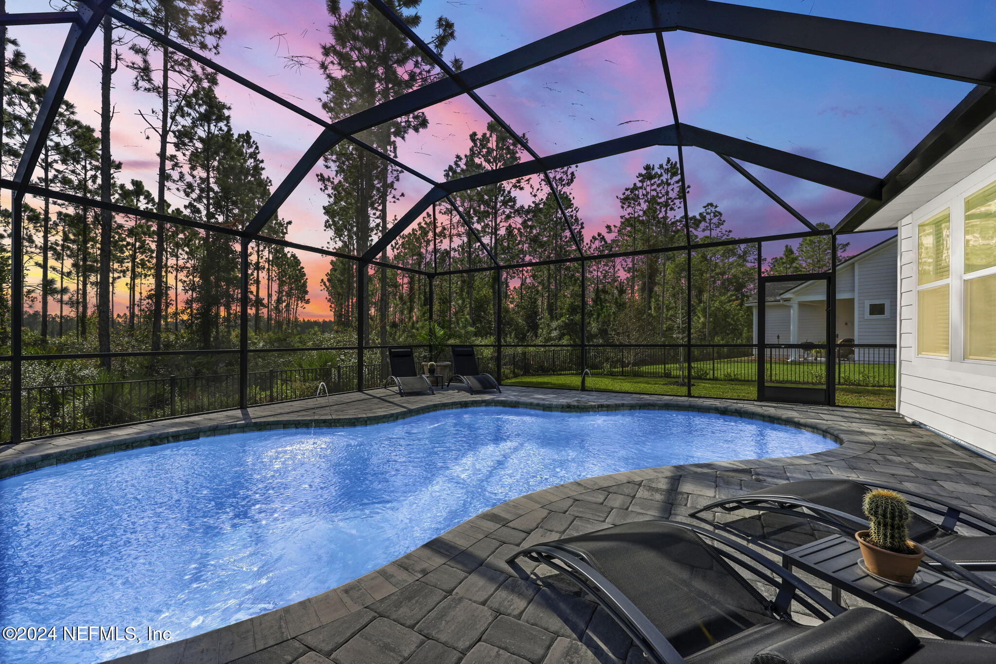 299 BLUE HAMPTON Drive