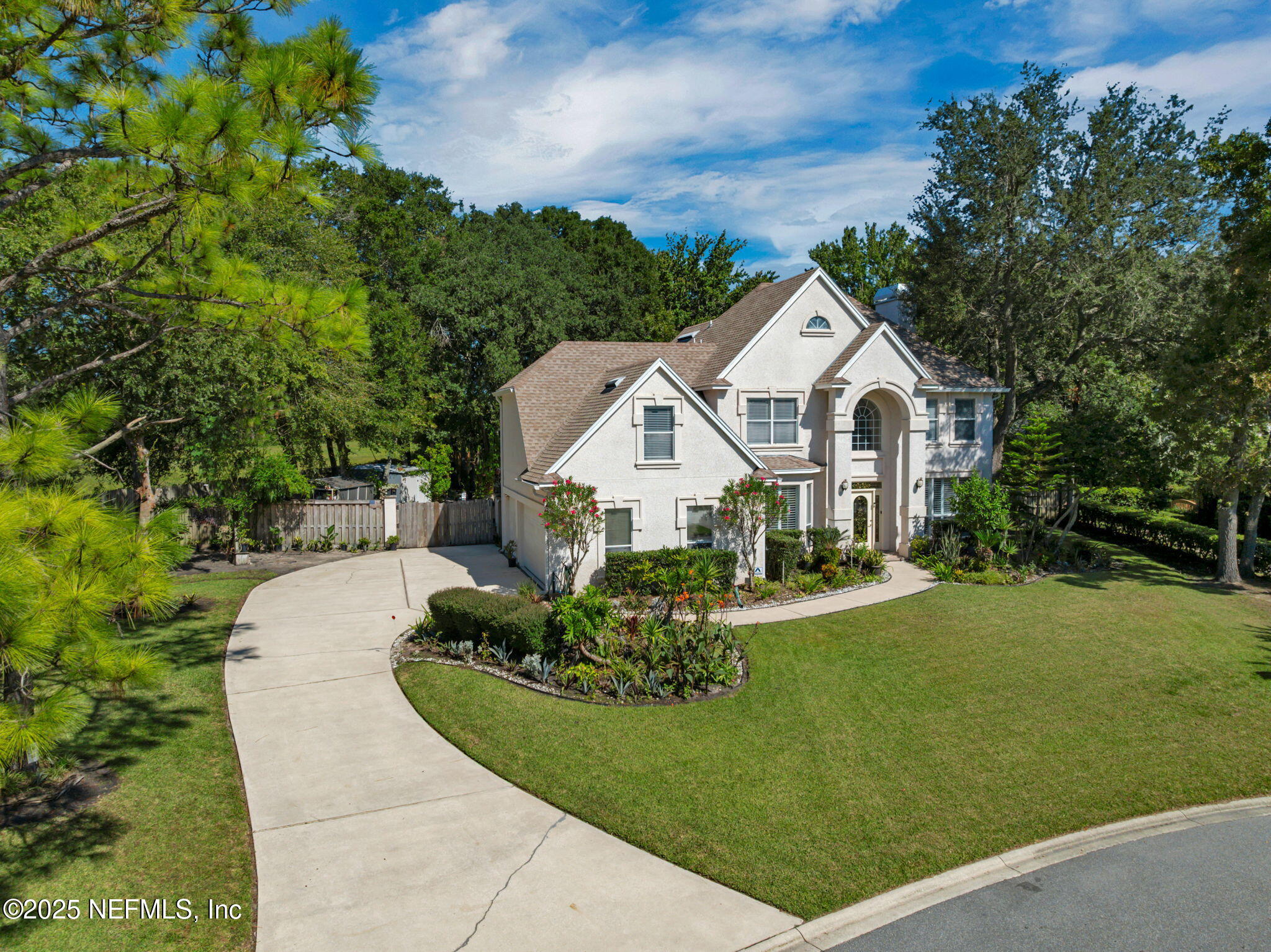 12863 LA COSTA Court