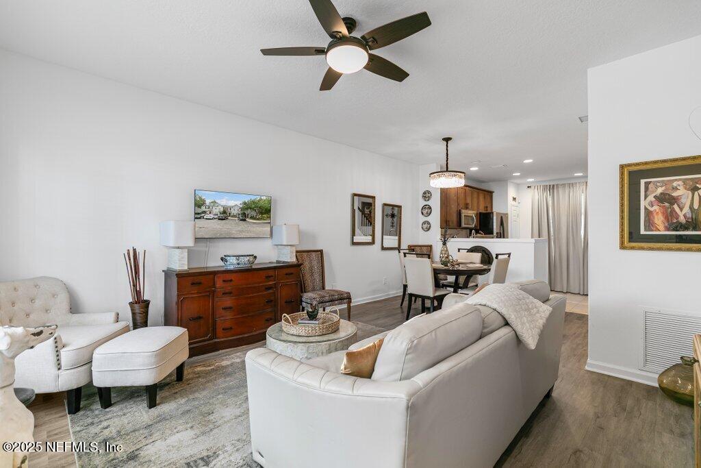 3545 NIGHTSCAPE Circle