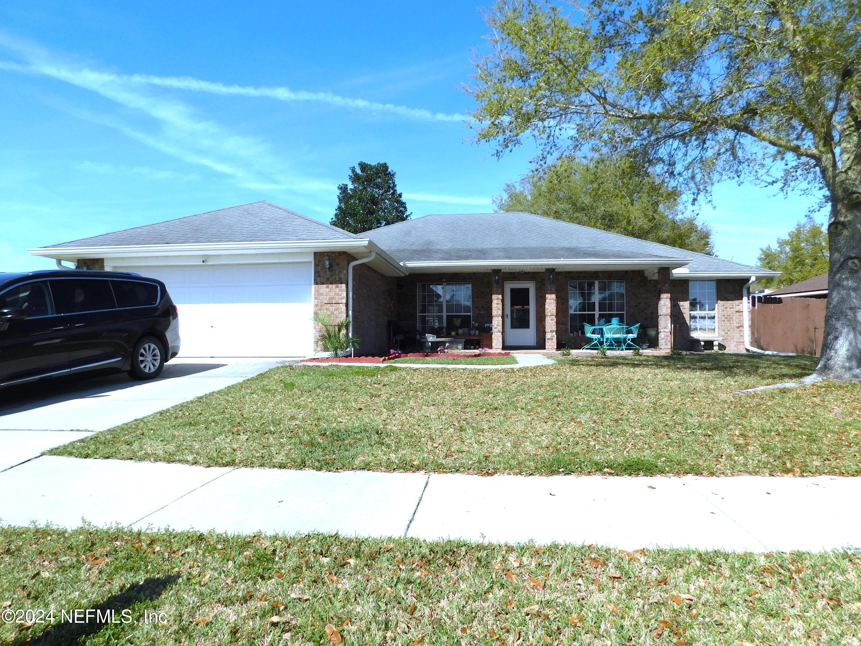 Green Cove Springs, FL home for sale located at 1936 FIREFLY Drive, Green Cove Springs, FL 32043