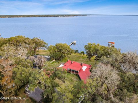 A home in Orange Park