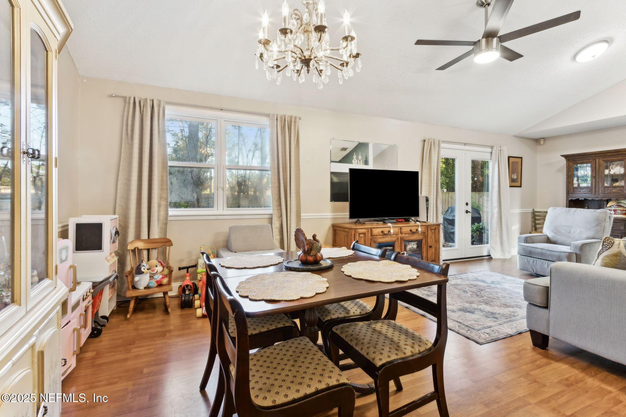 10149 SUMMER PINES Court