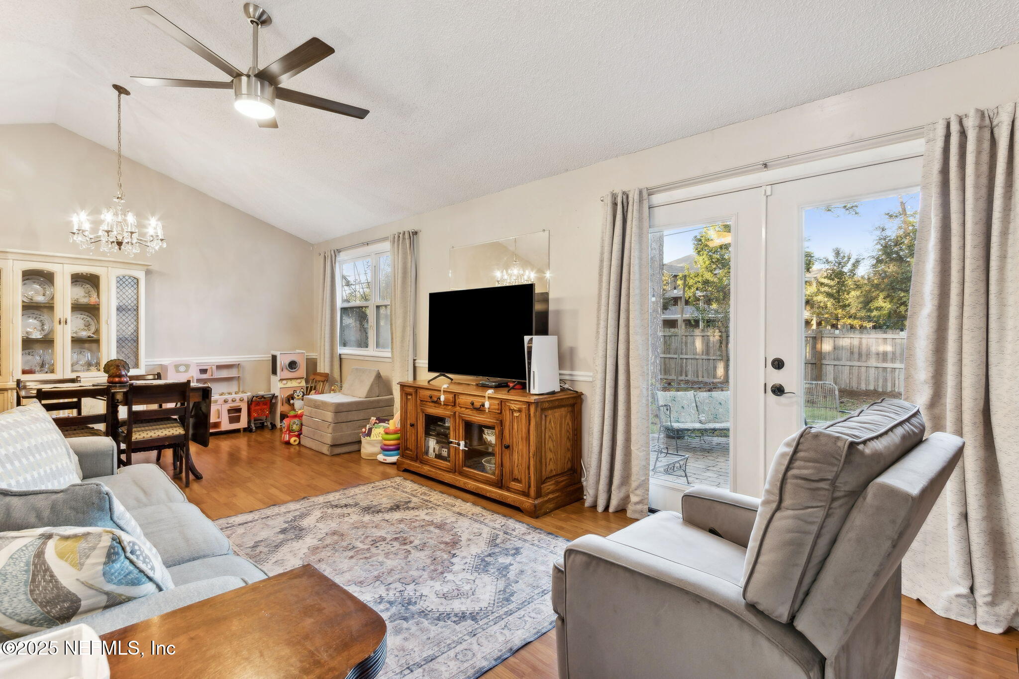 10149 SUMMER PINES Court