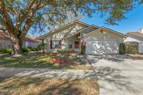 8457 SUGARTREE Drive Jacksonville FL 32244