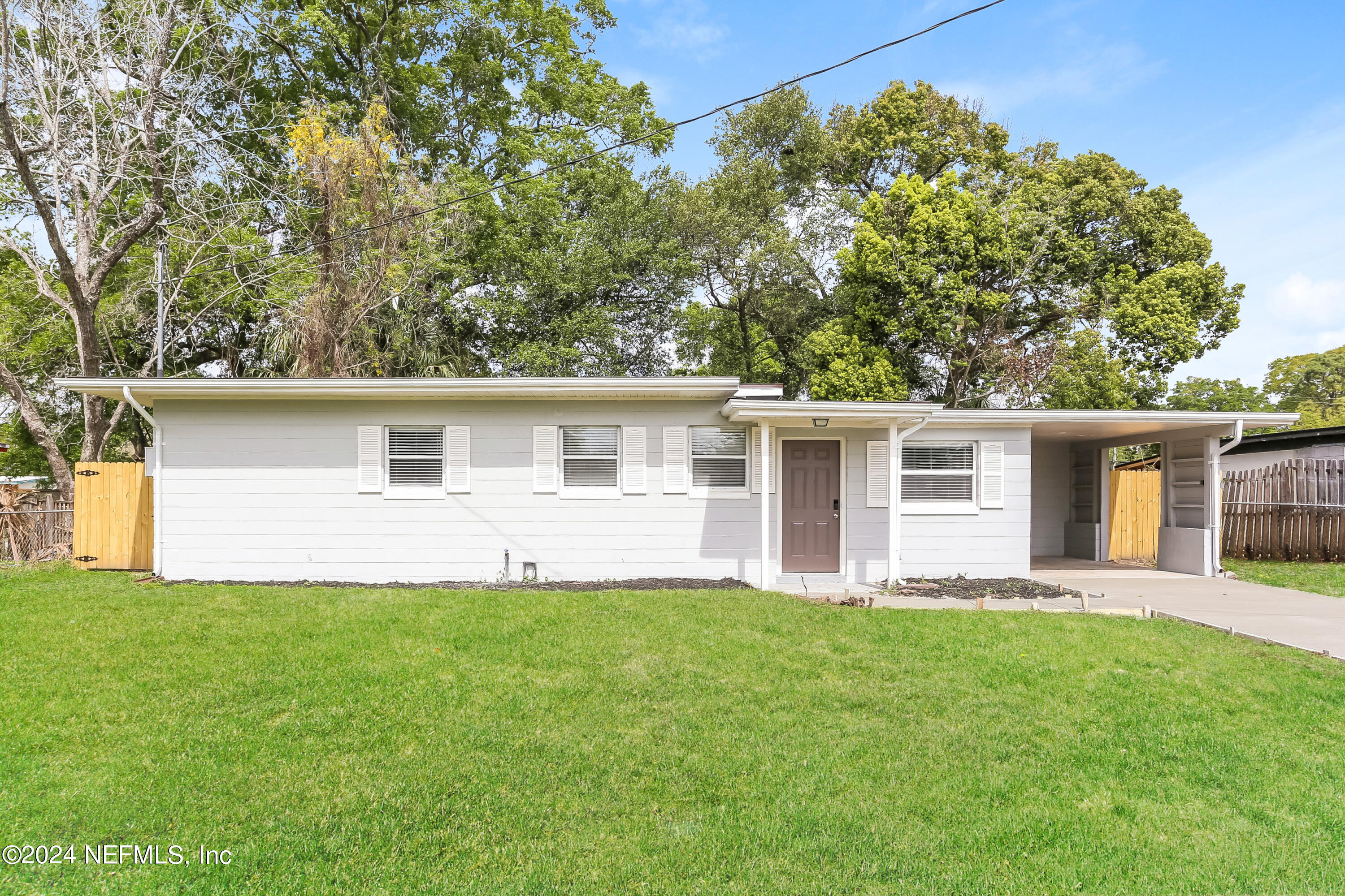 Jacksonville, FL home for sale located at 7037 Pellias Road, Jacksonville, FL 32211