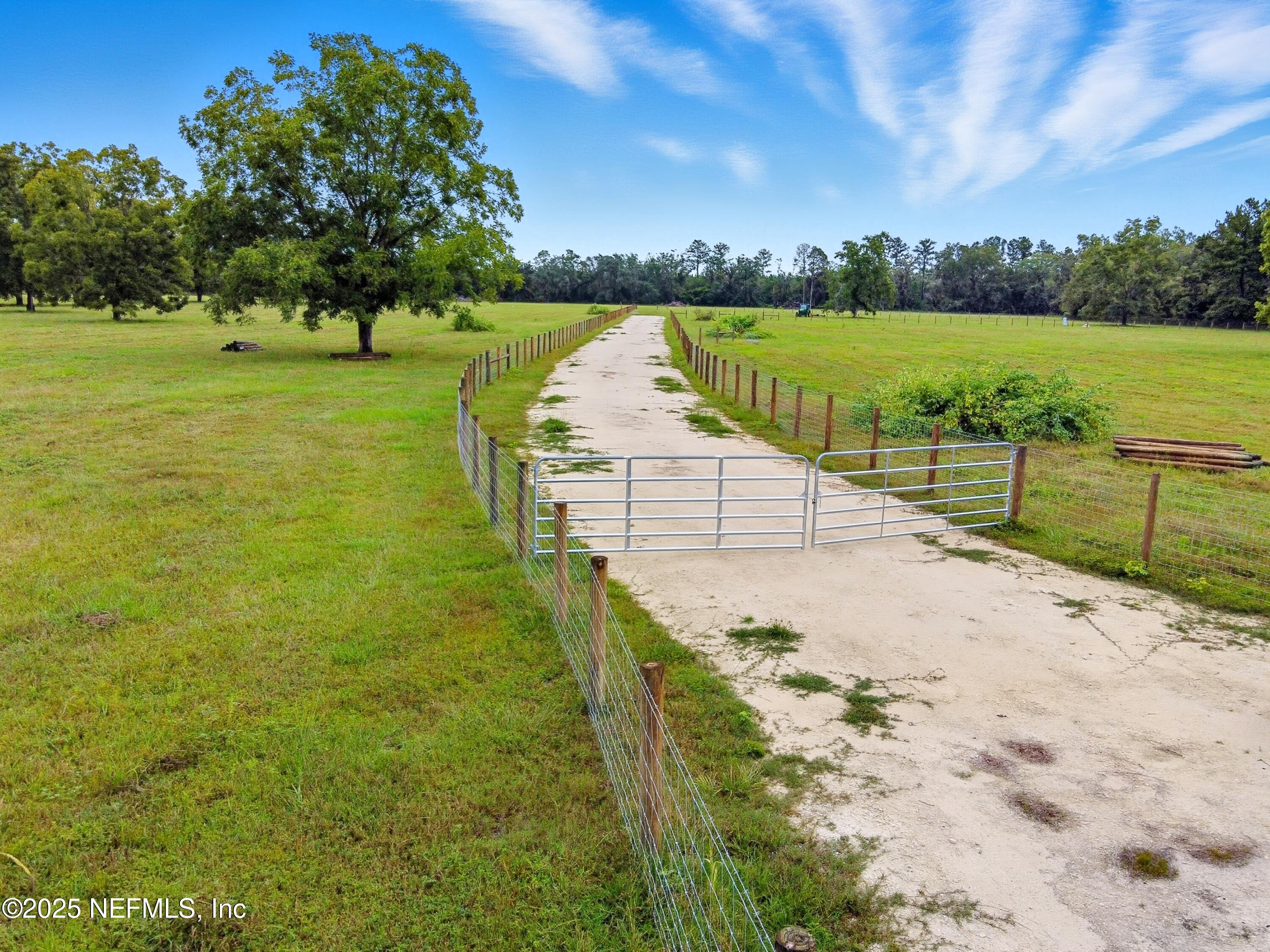 11242 HOGAN Road