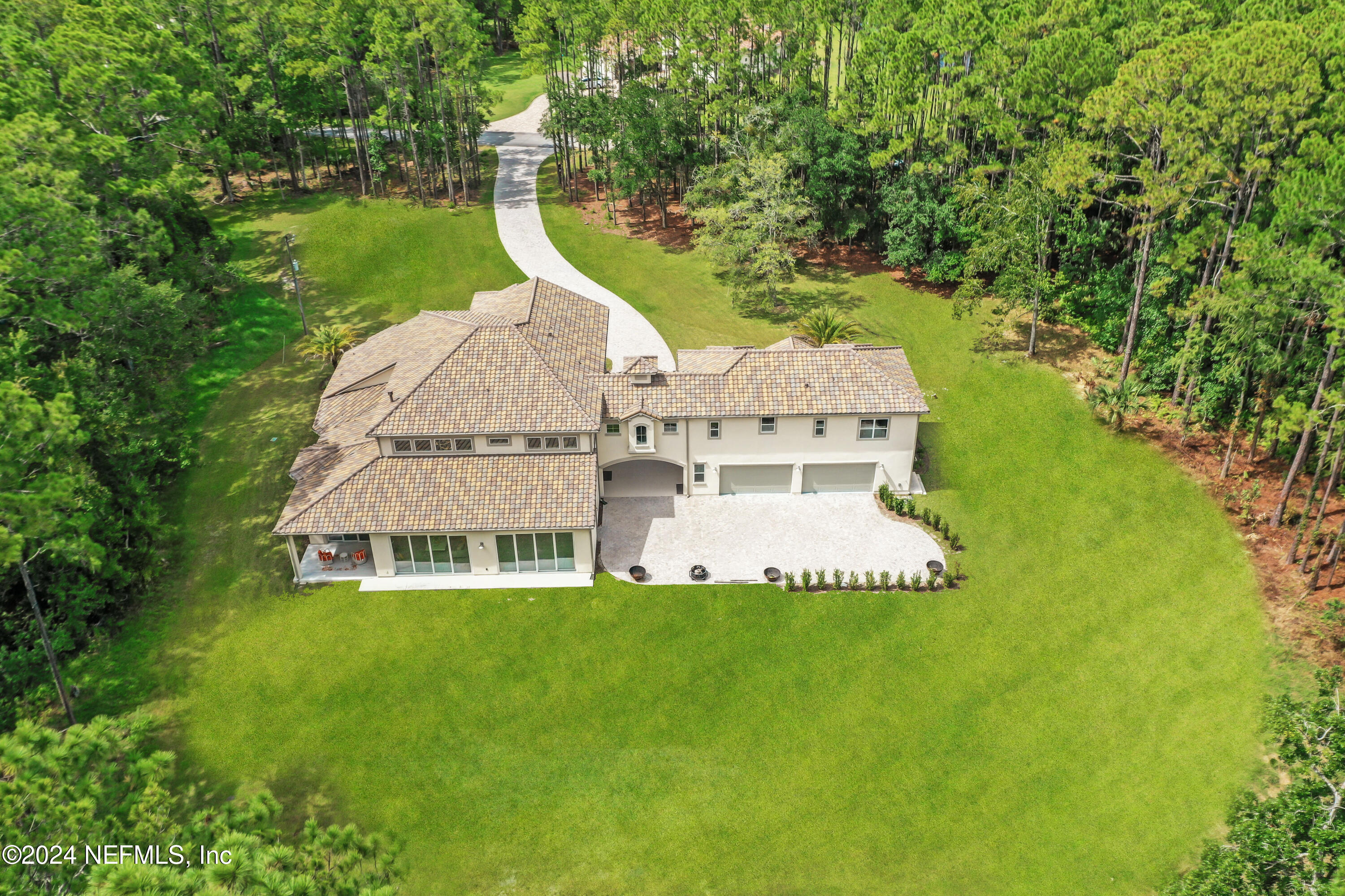 432 AJ MILLS Road