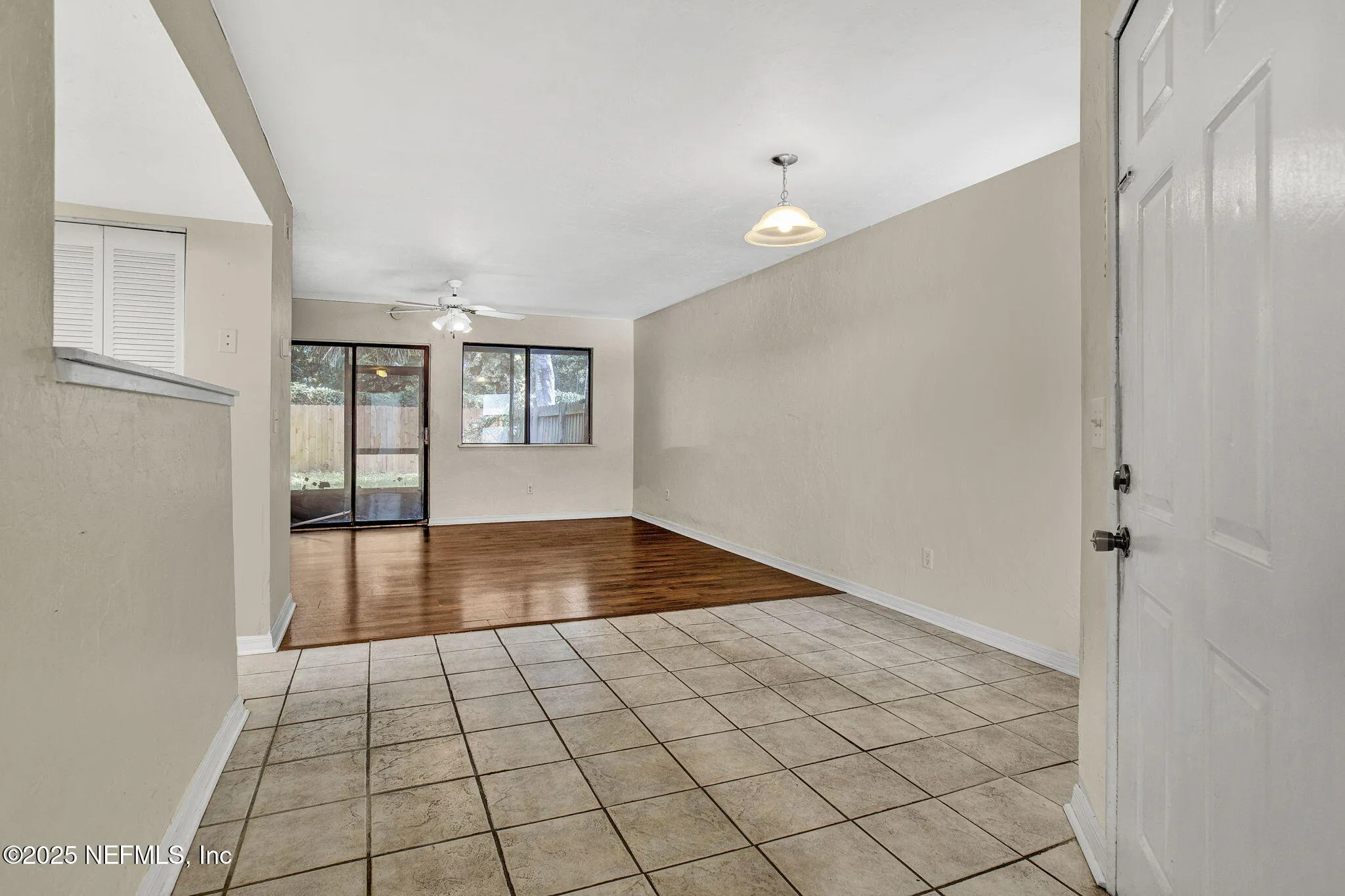 Jacksonville, Florida 32233, United States, 3 Bedrooms Bedrooms, ,2 BathroomsBathrooms,Residential,Pending,158203