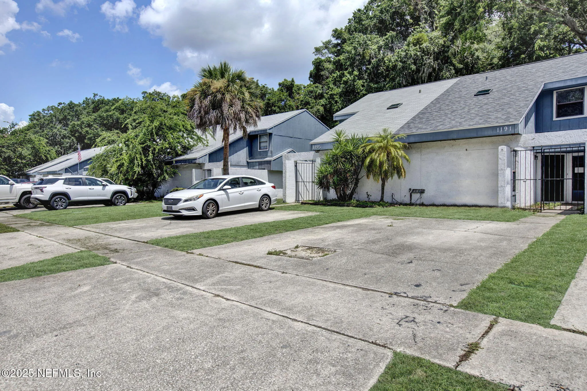 Jacksonville, Florida 32233, United States, 3 Bedrooms Bedrooms, ,2 BathroomsBathrooms,Residential,Pending,158203