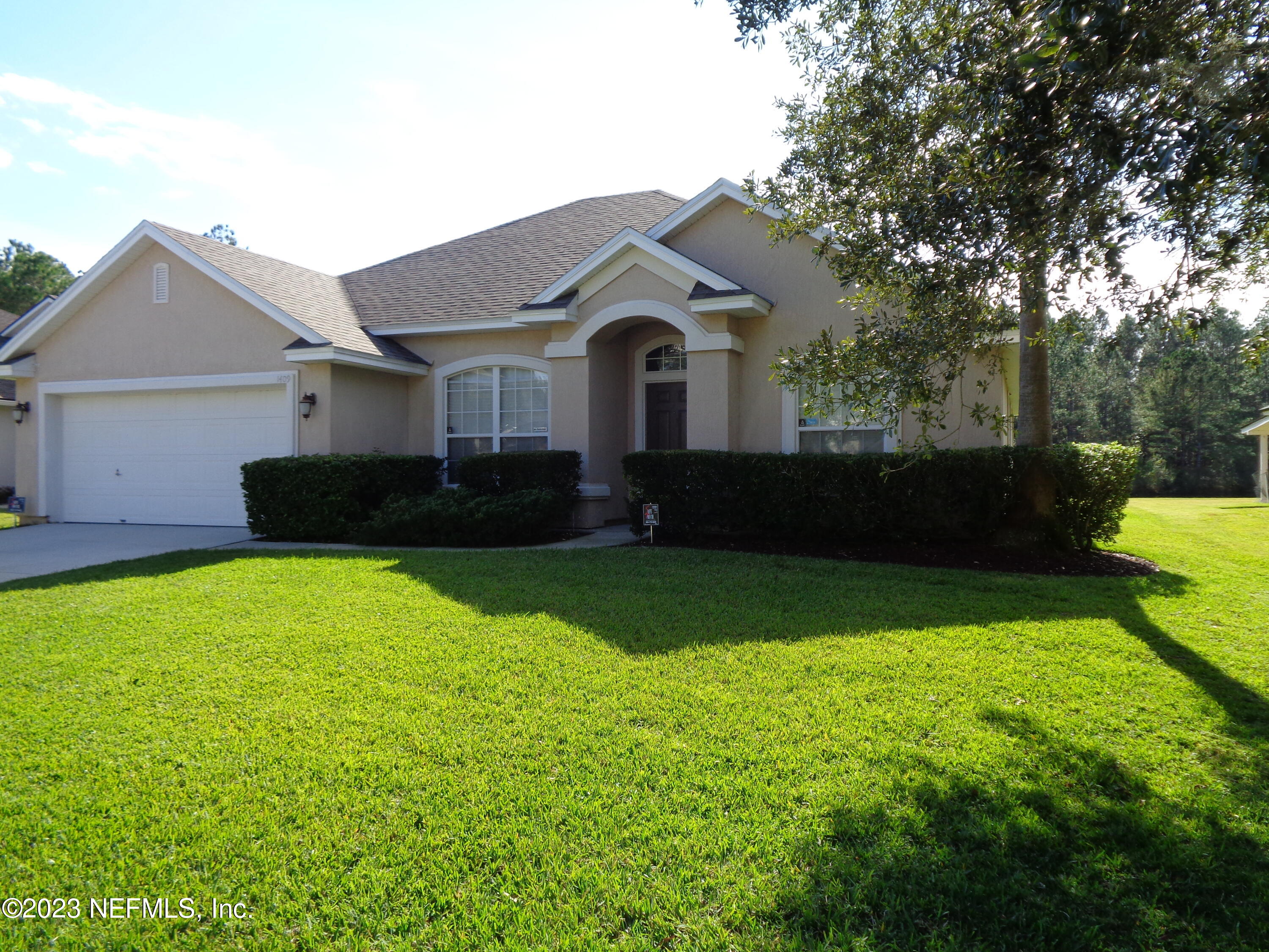 Orange Park, FL home for sale located at 1409 CANOPY OAKS Drive, Orange Park, FL 32065